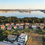 Villa Aquarius