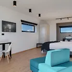Villa Aquarius